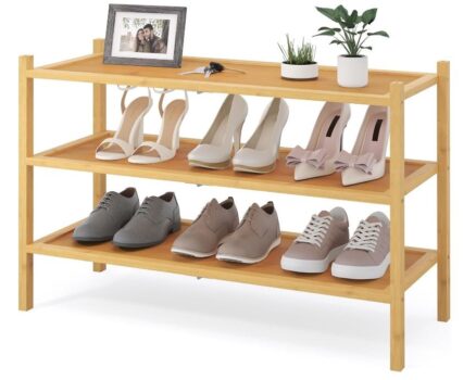 מתקן נעליים במבוק 3 קומות