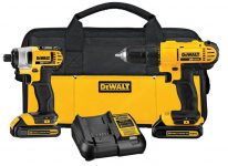 סט DEWALT 20V MAX דגם DCK240C2