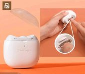 קוצץ ציפורניים חשמלי