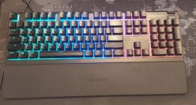 מקלדת גיימינג SteelSeries Apex 3 RGB