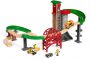 BRIO World 33887 מחסן העמסה ופריקה כולל מסלול